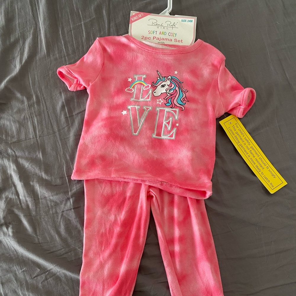 2pc Pajama Set with Scrunchies
